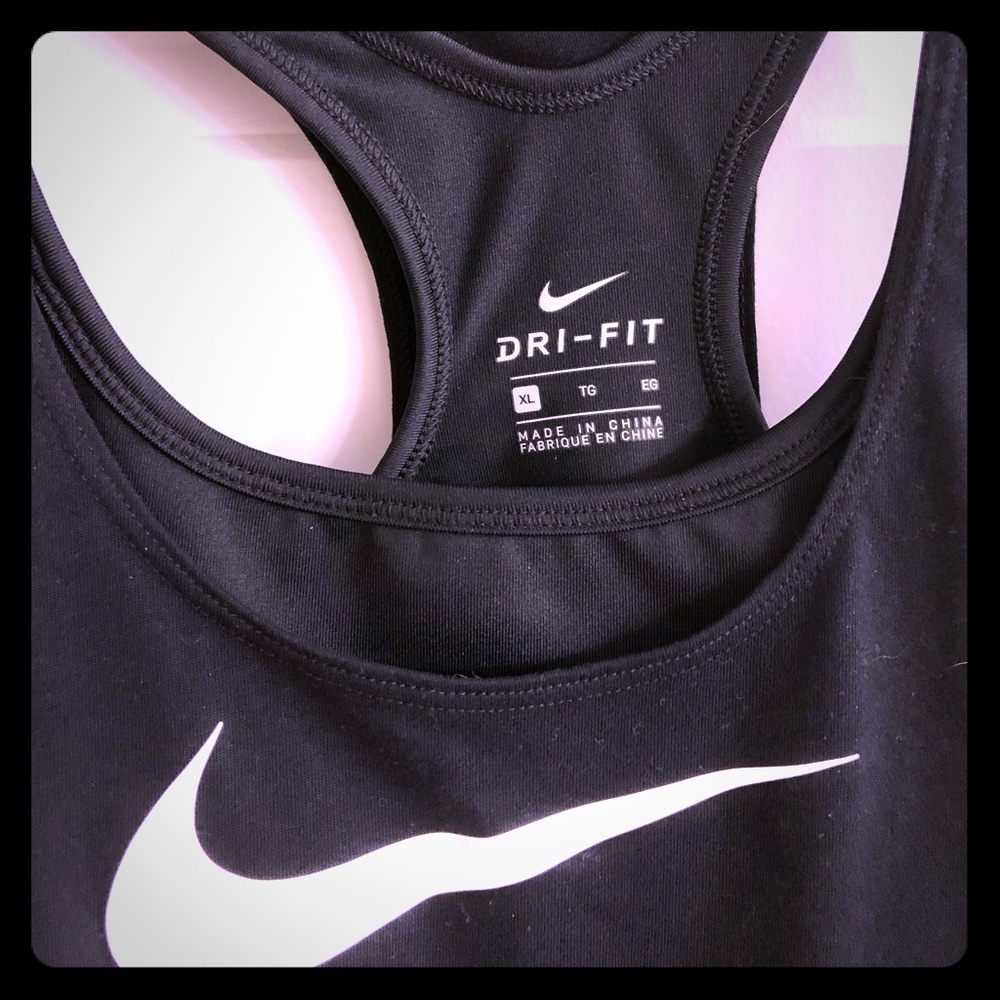 Girls XL black Nike tank